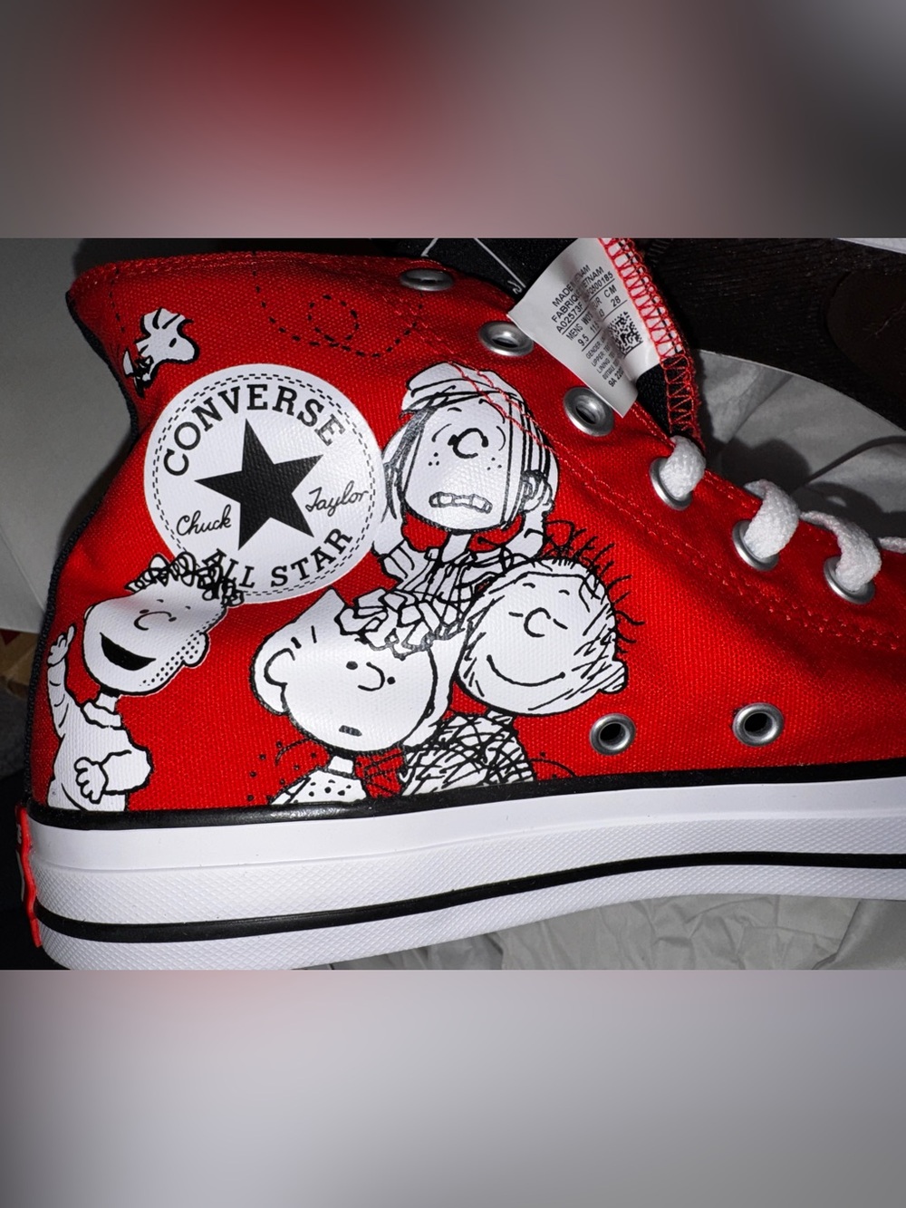 Converse x Peanuts Limited Edition Chuck Taylor High Top Sneakers - Picture 5 of 16